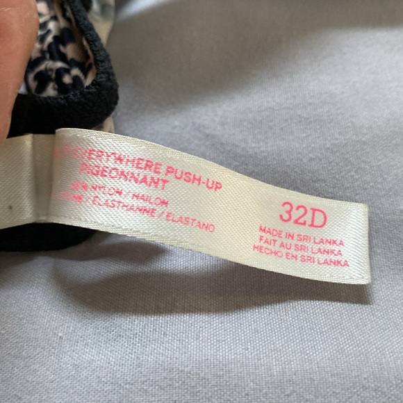 Victoria’s Secret Pink wear everywhere push-up bra in leopard size 32D - Picture 5 of 6